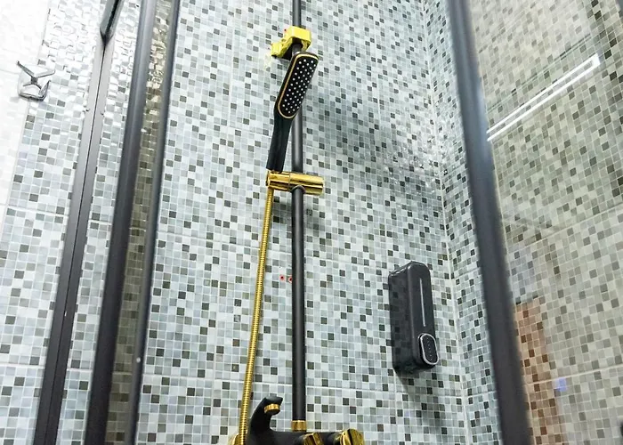 The Cloud * تيرانا