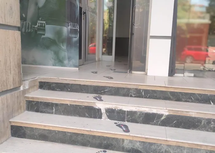 The Cloud Τίρανα